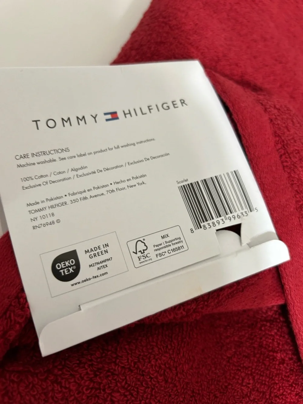 NWT Set of Two Tommy Hilfiger Bath Towels